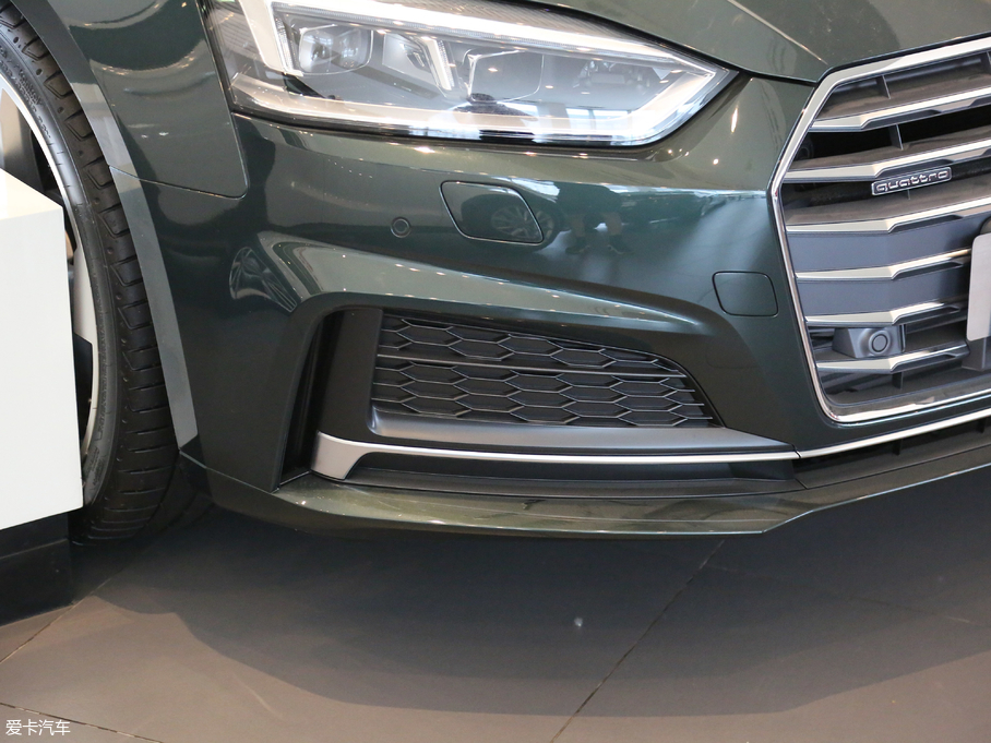 2017��W��A5 Cabriolet Cabriolet 45 TFSI quattro �\����