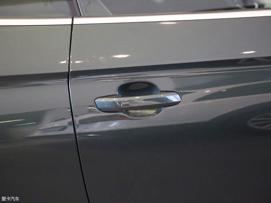 2017��W��A5 Cabriolet Cabriolet 45 TFSI quattro �\����