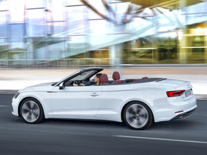 2017��Cabriolet 45 TFSI quattro �\(y��n)��(d��ng)�� ���w���^