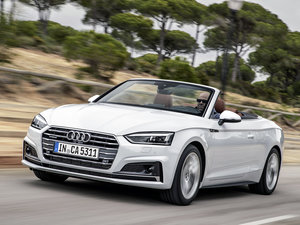 2017��Cabriolet 45 TFSI quattro �\���� ���w���^