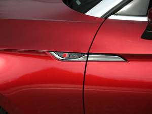 2017��Cabriolet 40 TFSI �r���� �������^