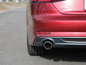 2017��Cabriolet 40 TFSI �r���� �������^