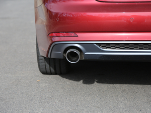 2017��Cabriolet 40 TFSI �r���� �������^