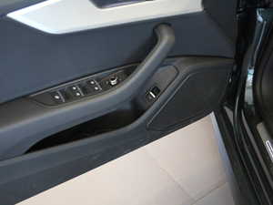 2017��Cabriolet 45 TFSI quattro �\���� ǰ�T������g