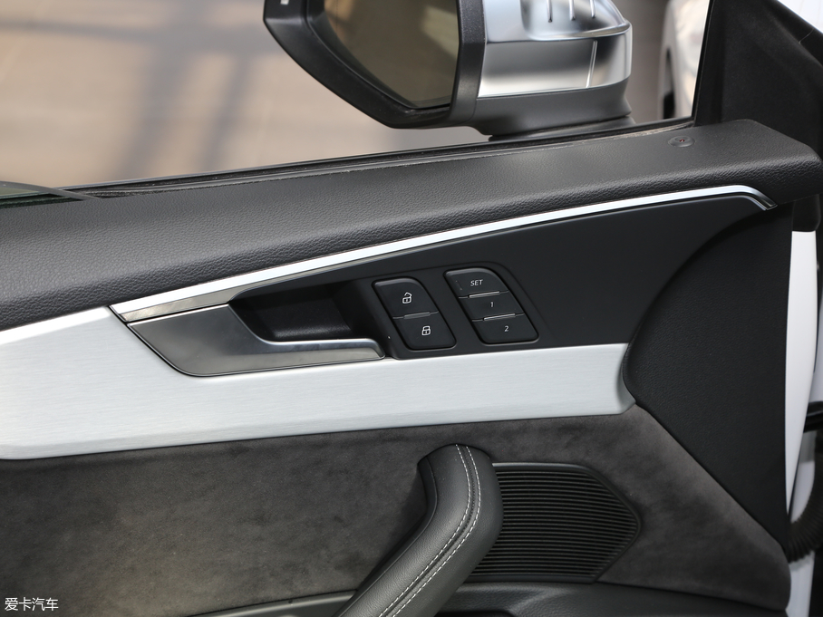 2017WS5 Cabriolet 3.0T Cabriolet