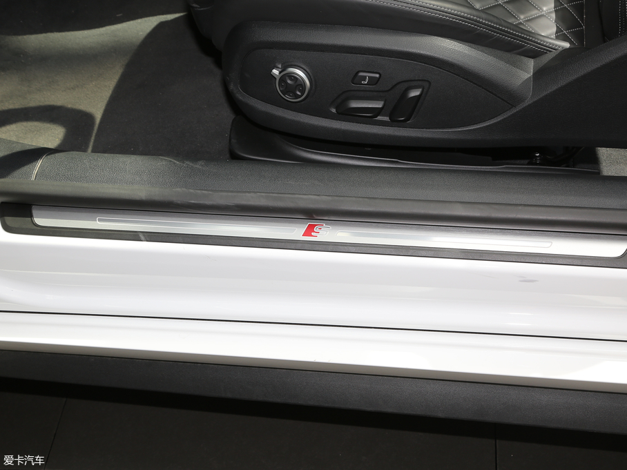 2017WS5 Cabriolet 3.0T Cabriolet