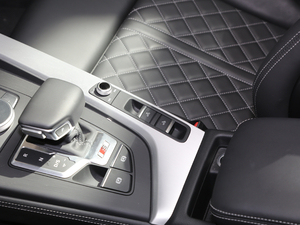 20173.0T Cabriolet п؅^