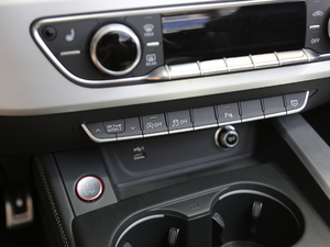 20173.0T Cabriolet п؅^