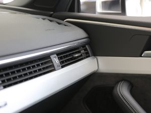 20173.0T Cabriolet п؅^