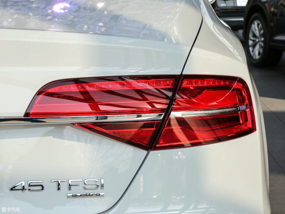 2017WA8 45 TFSI quattro m