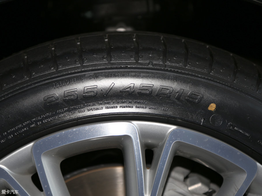 2017WA8 50 TFSI quattro A