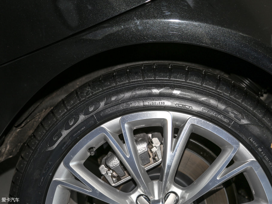 2017WA8 50 TFSI quattro A