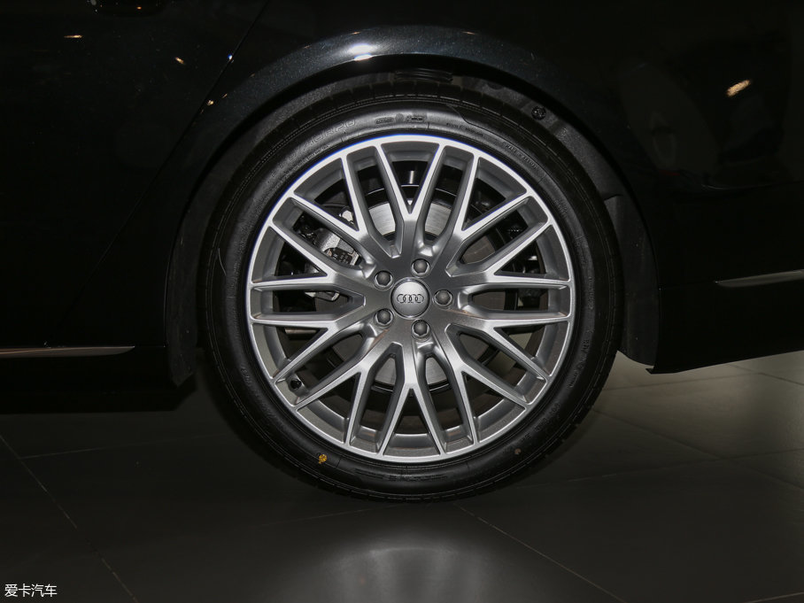 2017WA8 50 TFSI quattro F