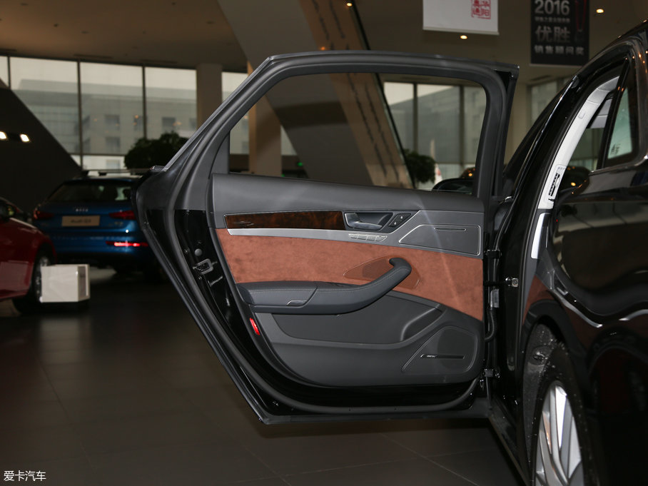 2017WA8 50 TFSI quattro F