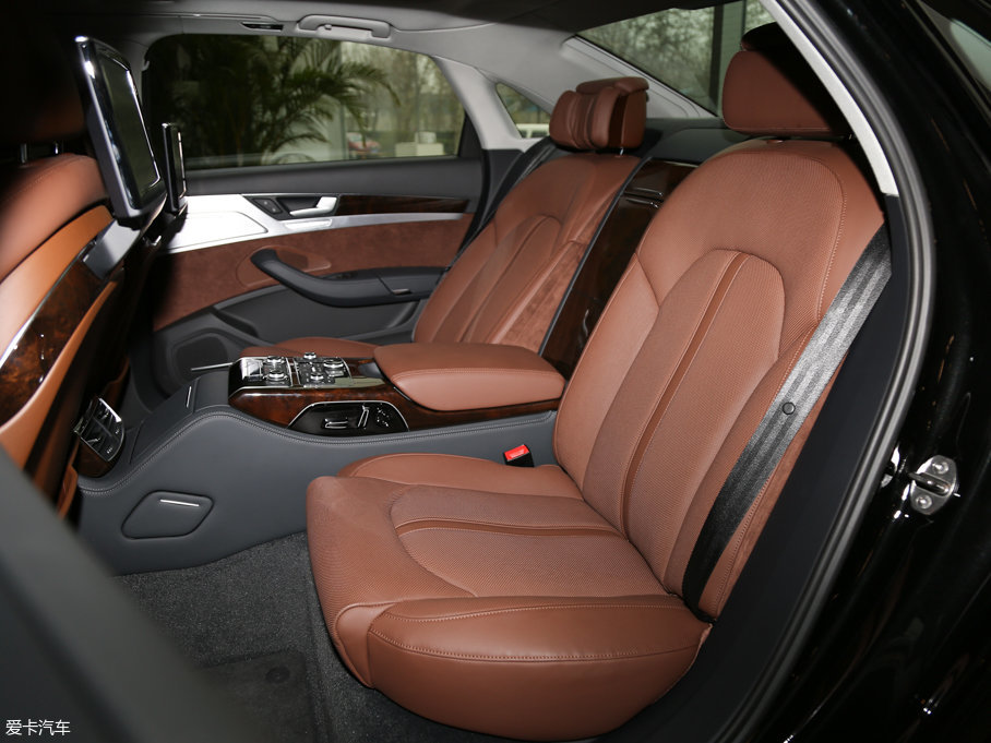 2017WA8 50 TFSI quattro F