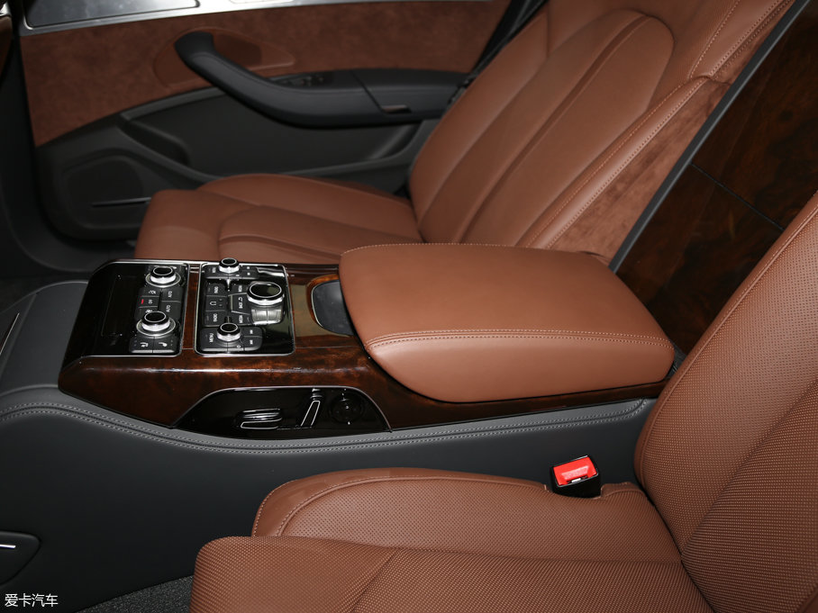 2017WA8 50 TFSI quattro F