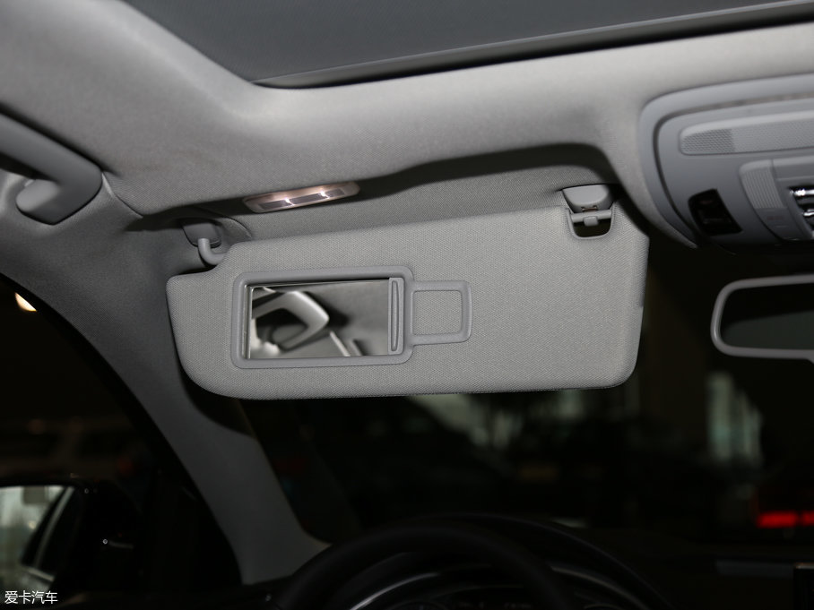 2017?yun)WA8 50 TFSI quattro F