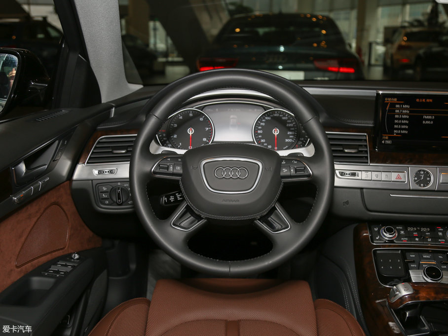 2017WA8 50 TFSI quattro F