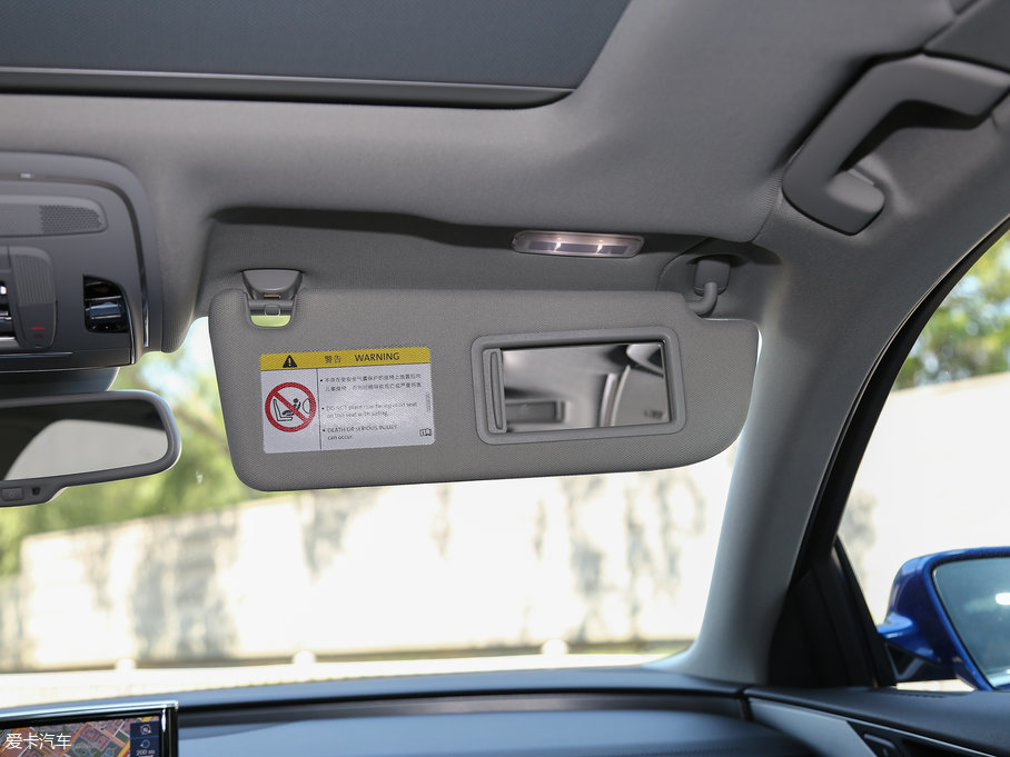 2017WA8 50 TFSI quattro F