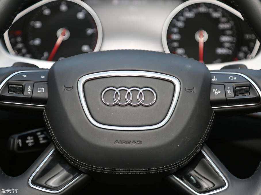 2017WA8 50 TFSI quattro F