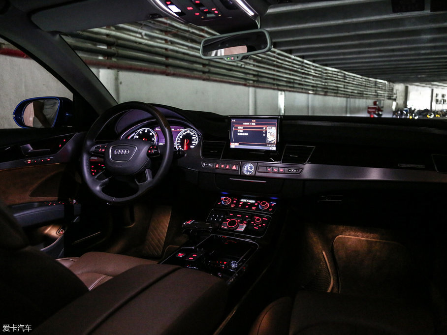 2017WA8 50 TFSI quattro F