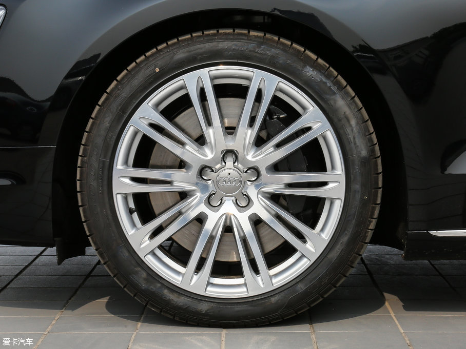 2017WA8 6.3L W12 quattro Ş