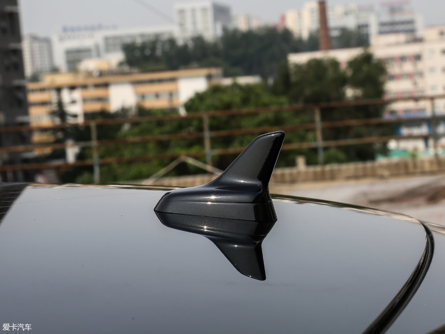 2017WA8 6.3L W12 quattro Ş