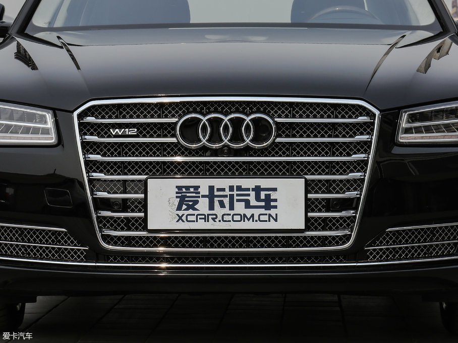 2017WA8 6.3L W12 quattro Ş