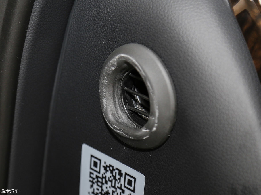 2017WA8 6.3L W12 quattro Ş