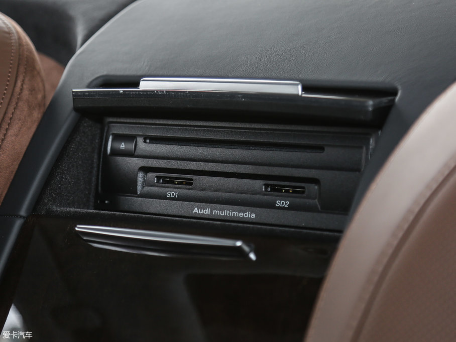 2017WA8 6.3L W12 quattro Ş