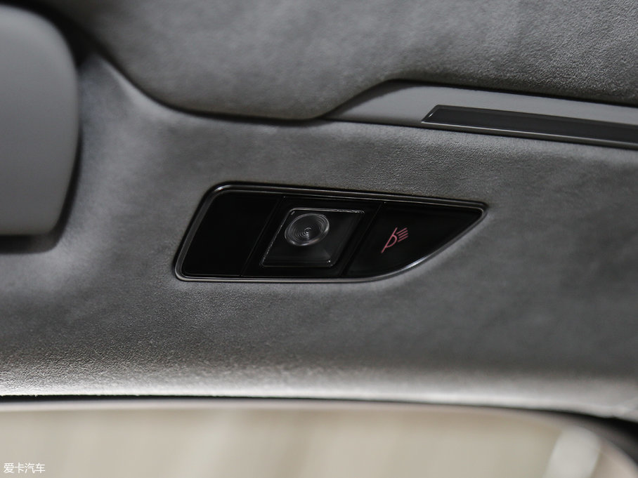 2017?yun)WA8 6.3L W12 quattro Ş