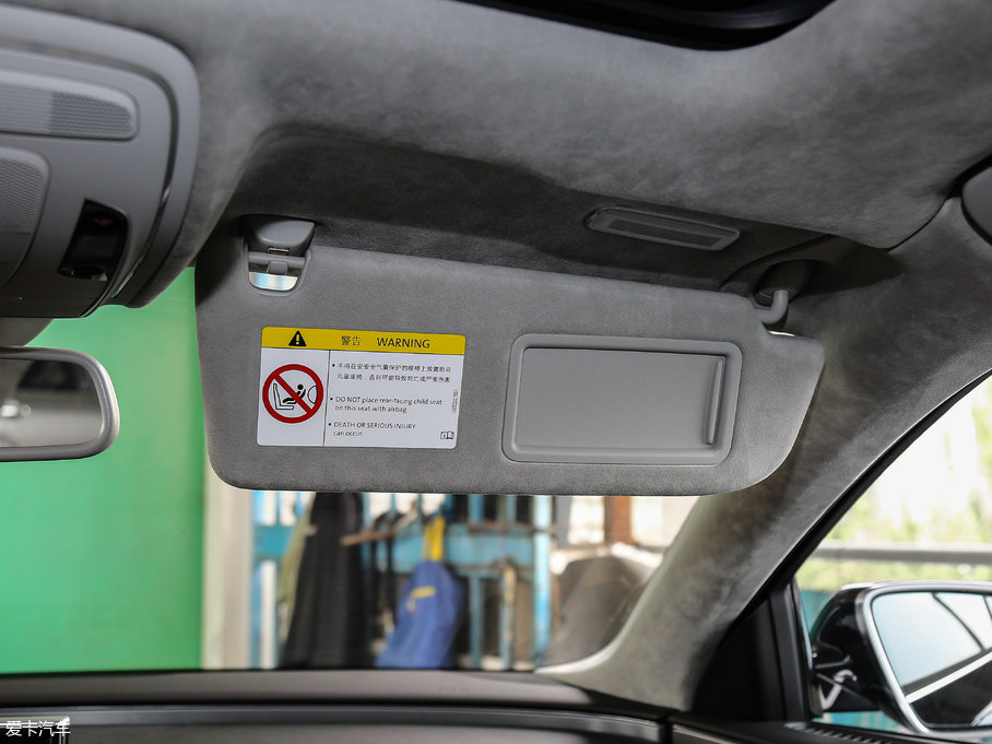 2017?yun)WA8 6.3L W12 quattro Ş