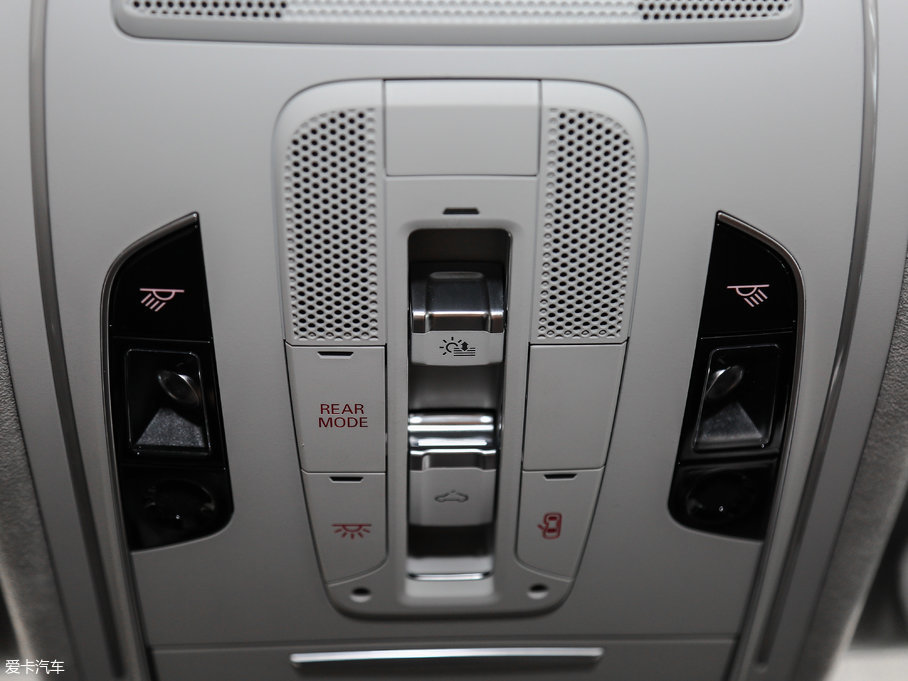 2017WA8 6.3L W12 quattro Ş