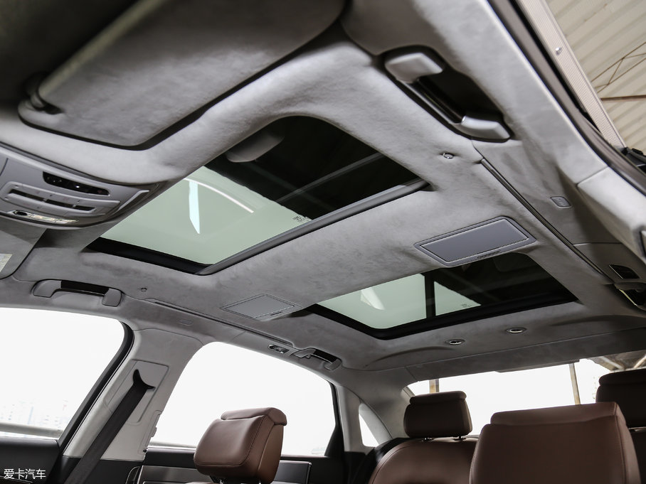 2017WA8 6.3L W12 quattro Ş