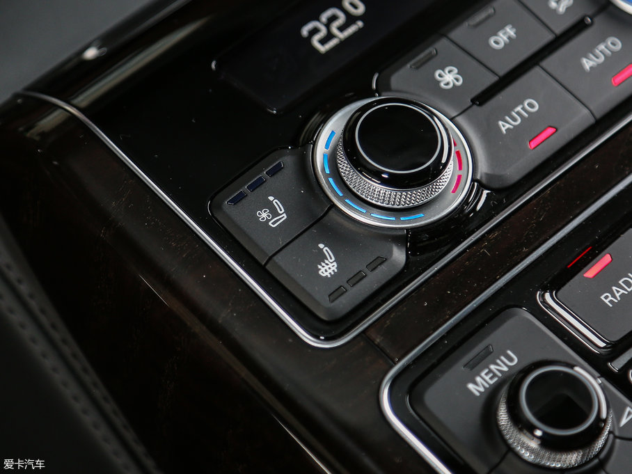 2017WA8 6.3L W12 quattro Ş