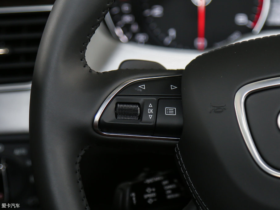 2017WA8 6.3L W12 quattro Ş