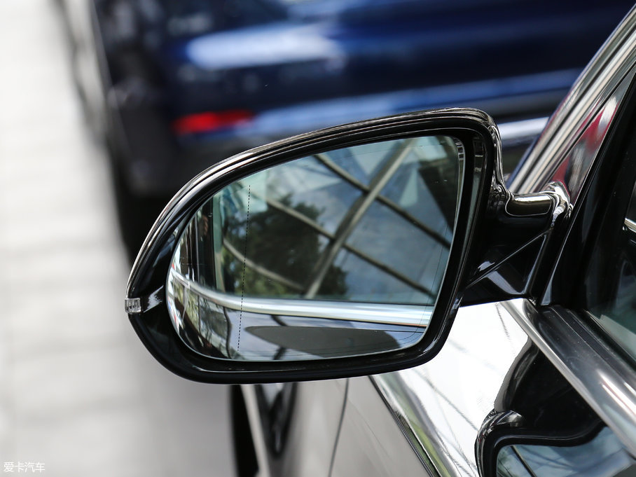 2017WA8 45 TFSI quattro m