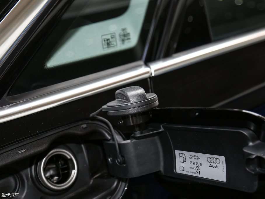 2017WA8 45 TFSI quattro m