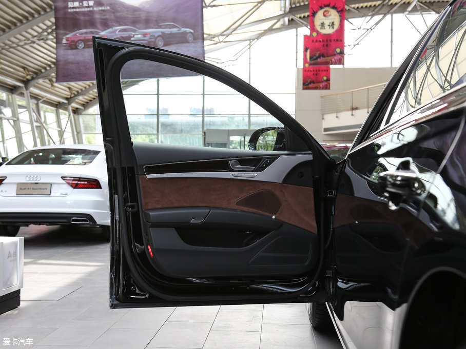 2017?yun)WA8 45 TFSI quattro m