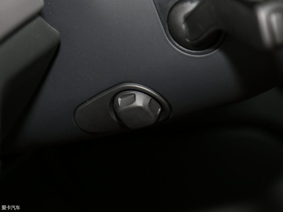 2017WA8 45 TFSI quattro m