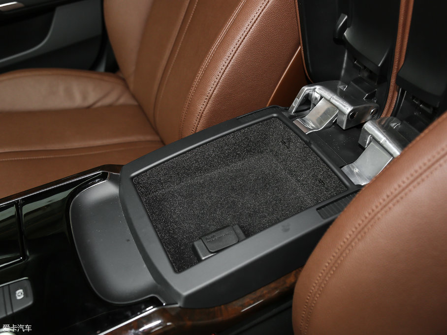 2017?yun)WA8 45 TFSI quattro m