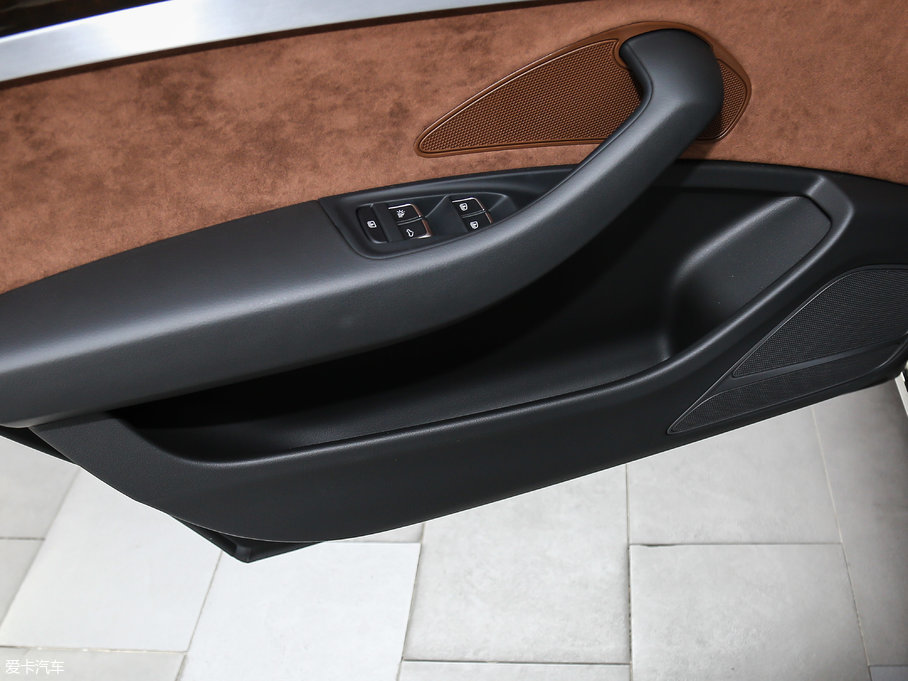 2017?yun)WA8 45 TFSI quattro m