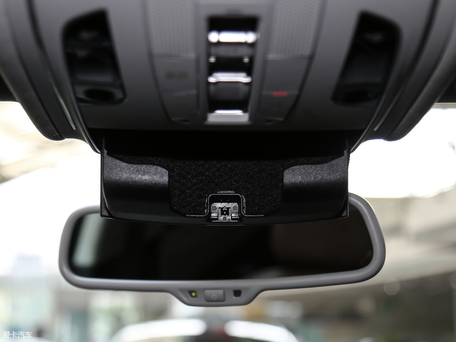 2017WA8 45 TFSI quattro m