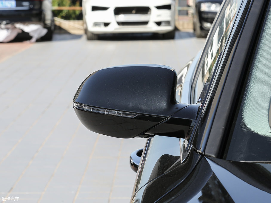 2017WA8 45 TFSI quattro IȾӢ