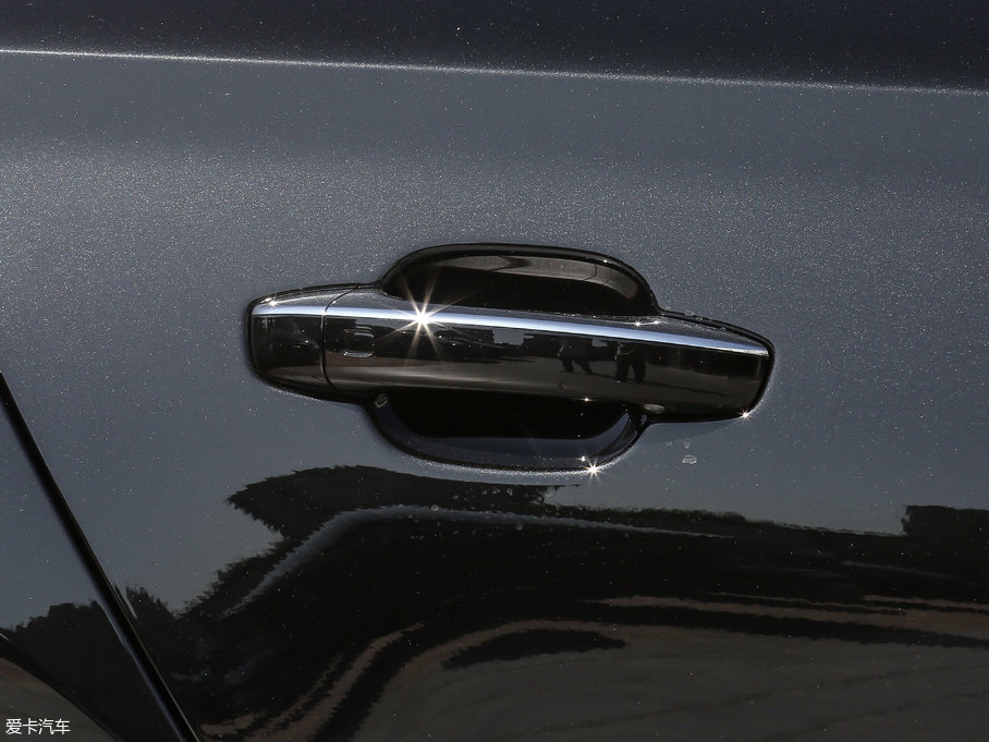 2017WA8 45 TFSI quattro I(lng)ȾӢ