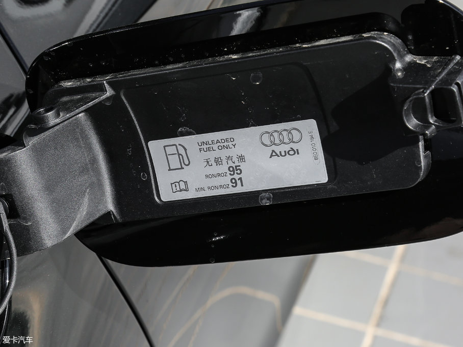 2017WA8 45 TFSI quattro I(lng)ȾӢ