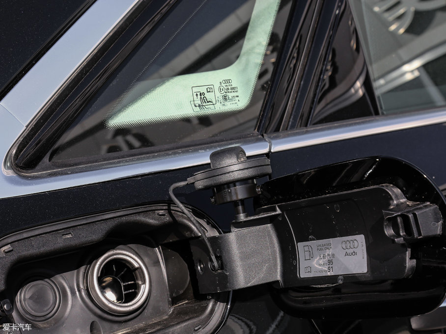 2017WA8 45 TFSI quattro IȾӢ