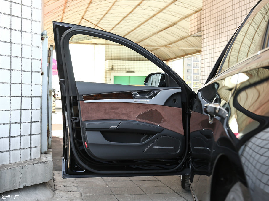 2017WA8 45 TFSI quattro IȾӢ