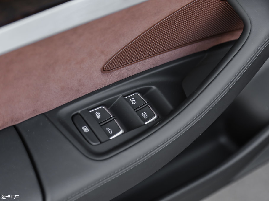 2017WA8 45 TFSI quattro IȾӢ