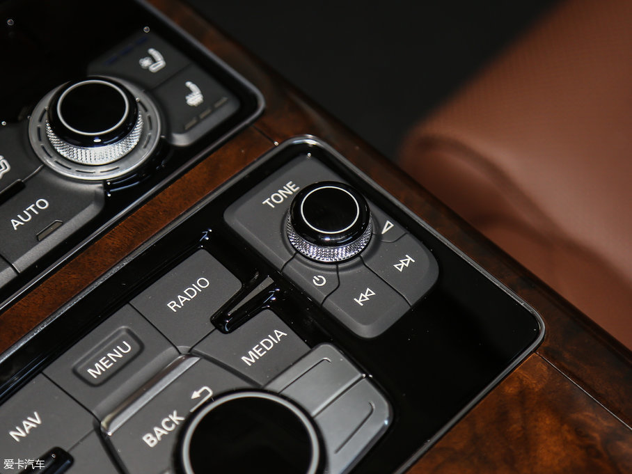 2017WA8 45 TFSI quattro IȾӢ